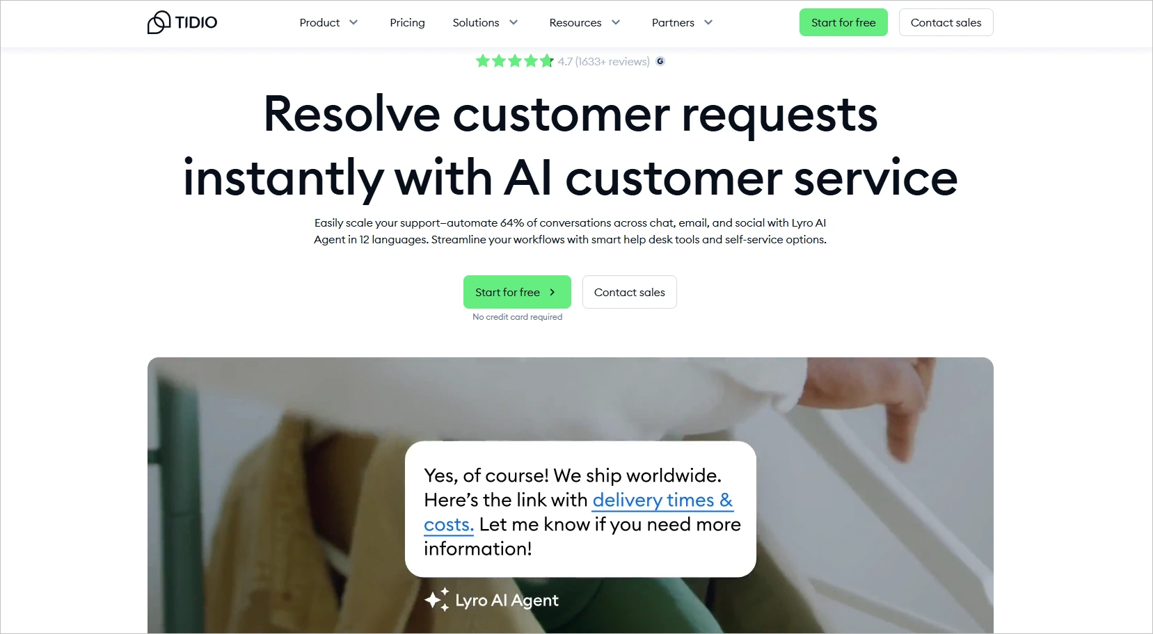Tidio homepage presenting AI ecommerce customer service tools with chat interface, instant replies, and free trial options