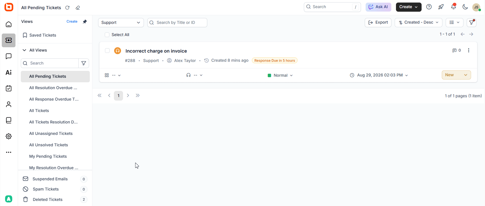 Copilot Agent interface showing AI-generated ticket summaries, contextual guidance, and response suggestions within a support ticket.
